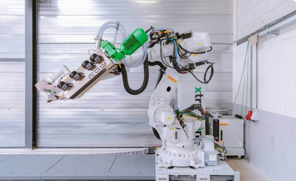 Tanaruz社のロボットボート3Dシステム　出典：Tanaruz社